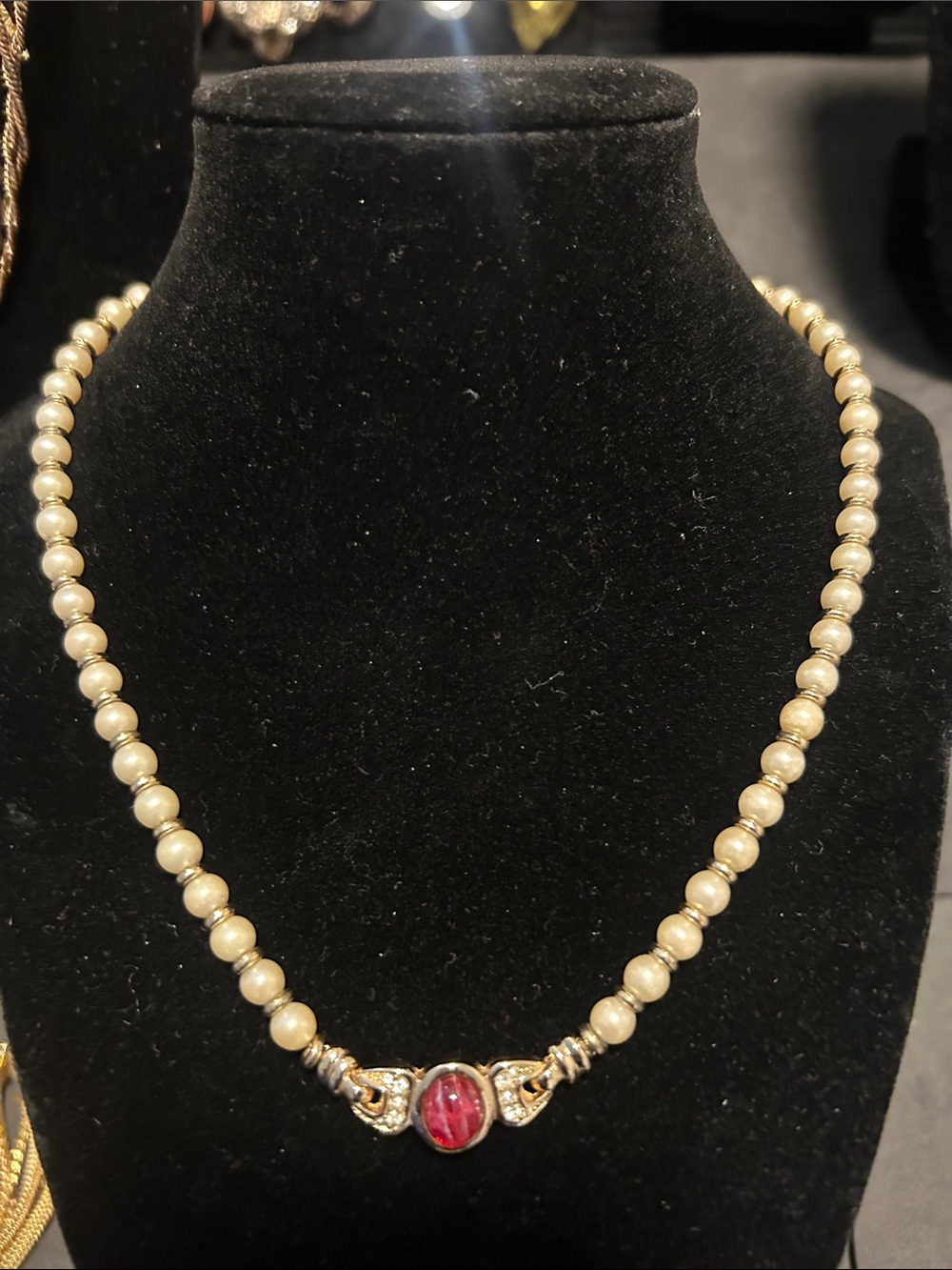 Vintage CHRISTIAN DIOR GROSSE PEARL W SMALL CRYSTALS & FIRE STONE